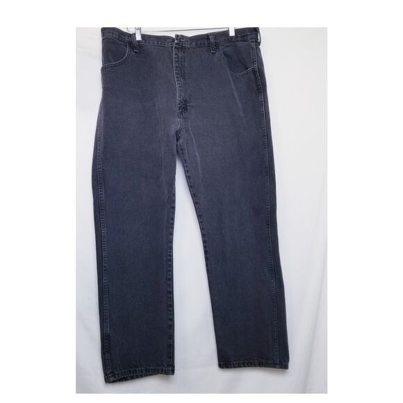 RUSTLER Men's BLACK Denim 4-POCKET Straight Leg HIGH-RISE Jeans Sz 42x30 - Picture 1 of 6